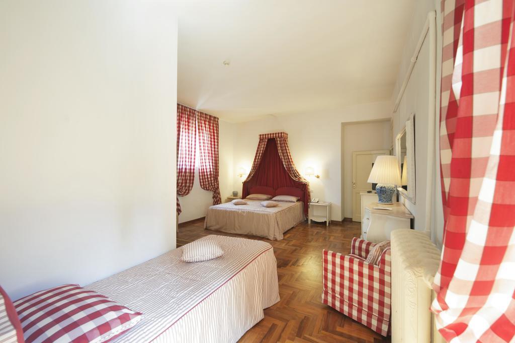 Palazzo Ruspoli Apartment ฟลอเรนซ์ ภายนอก รูปภาพ