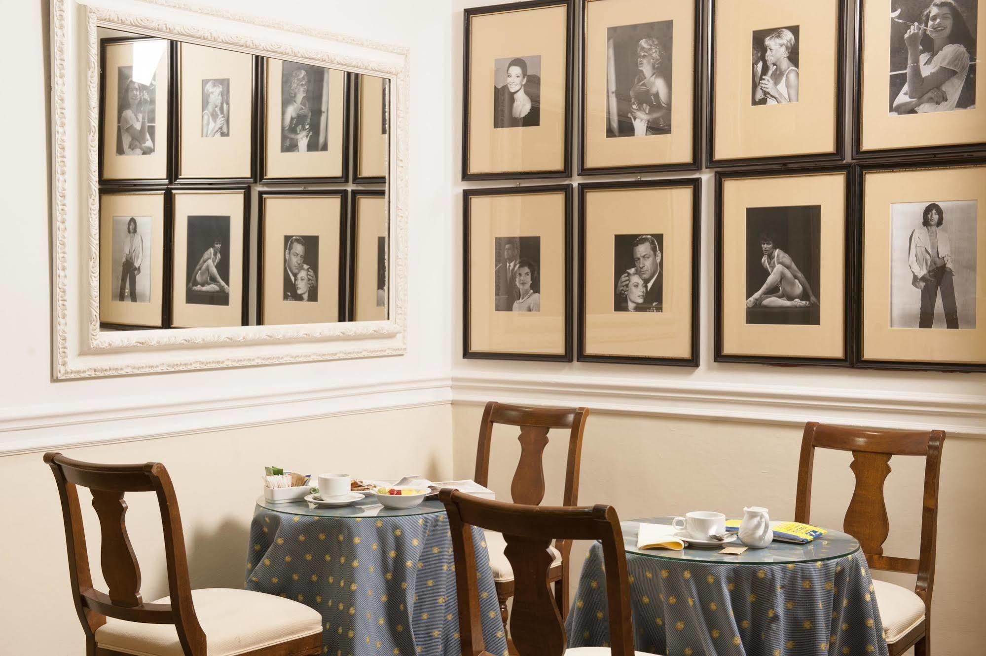Palazzo Ruspoli Apartment ฟลอเรนซ์ ภายนอก รูปภาพ